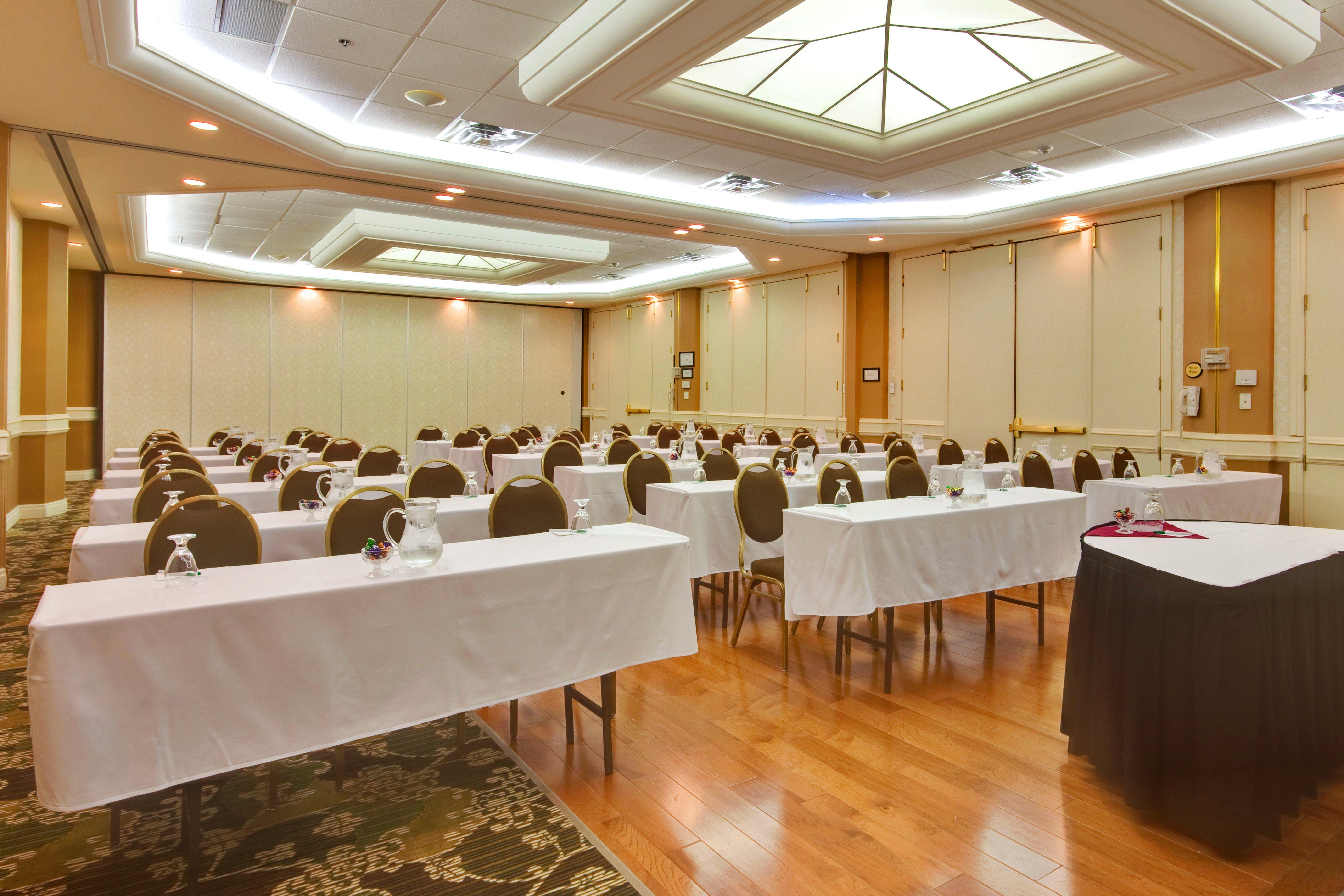 Holiday Inn & Suites Oakville At Bronte By Ihg Dış mekan fotoğraf